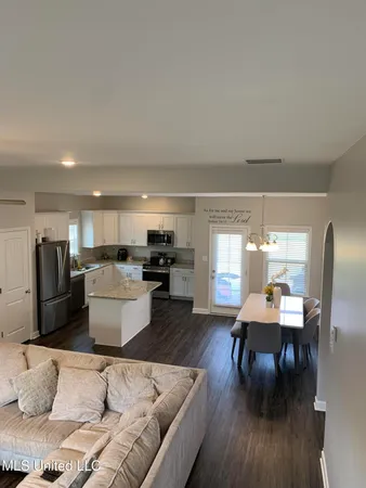 $335,000 | 5727 Tucker Landing, Horn Lake, MS 38637