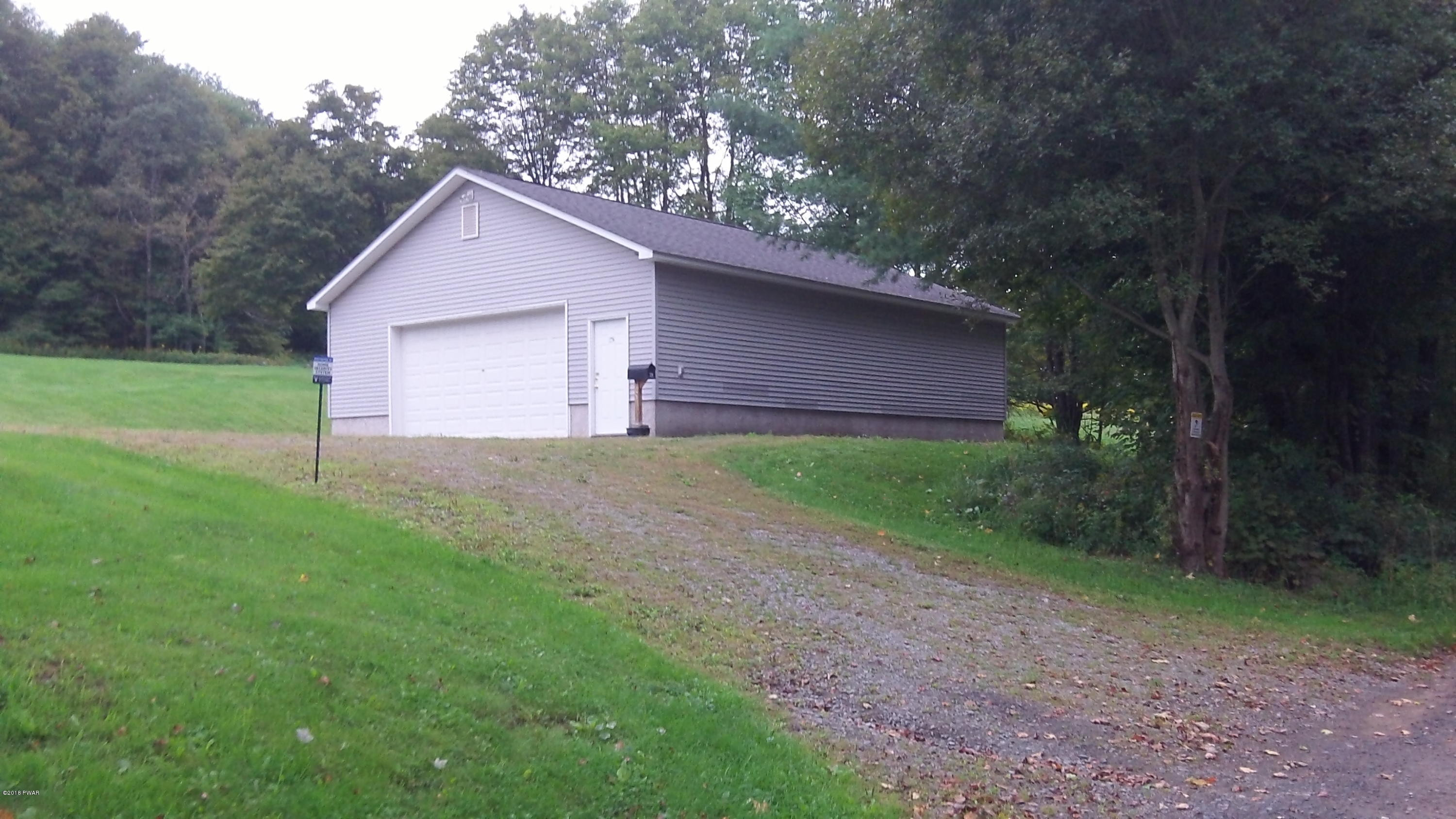 47 Roberts Road Starlight, PA 18461 - Photo 16 of 35