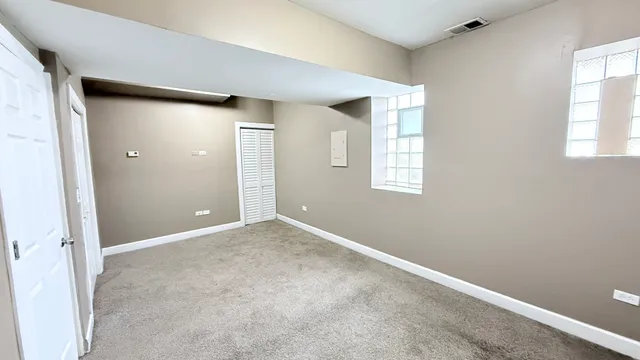 $1,300 | 8017 South Phillips Avenue, Unit G, Chicago, IL 60617