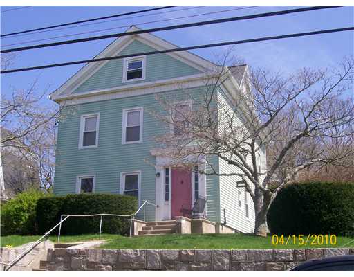 14 Chestnut Street Westerly, RI 02891 - Photo 1 of 3 Exterior Front.