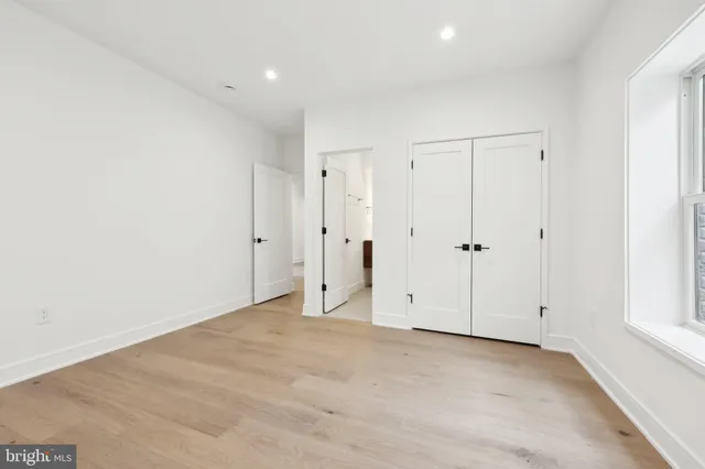 $2,295,000 | 1110 Hillcrest Drive Southwest, Vienna, VA 22180