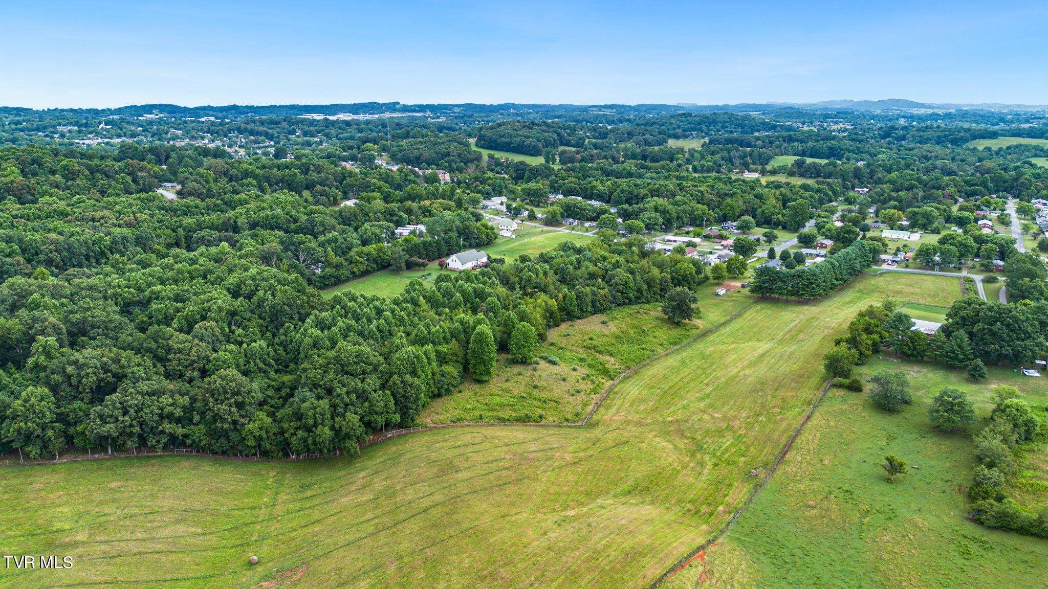 2342 Buckingham Road Greeneville, TN 37745 - Photo 28 of 34 7-web-or-mls-DJI_0780