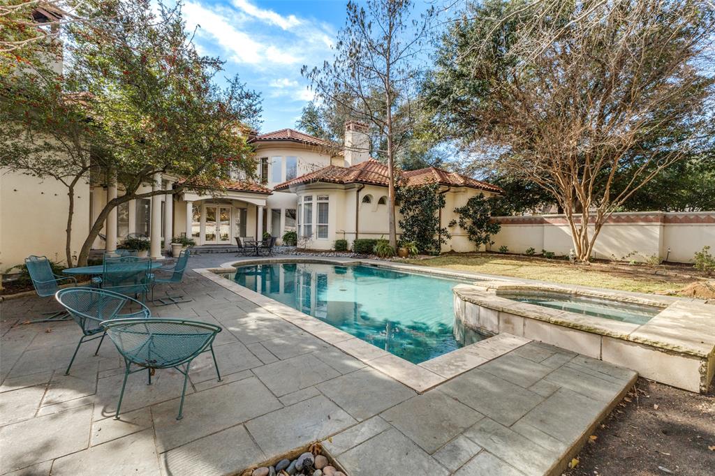 14828 Bellbrook Drive Addison, TX 75254 - Photo 35 of 36 a view of a house with swimming pool and sitting area