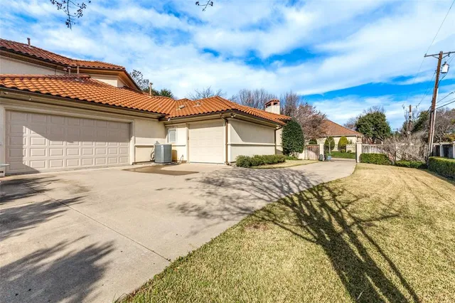 $2,300,000 | 14828 Bellbrook Drive, Addison, TX 75254