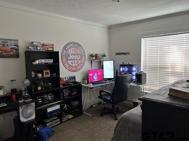 15210 County Road 285 Tyler, TX 75707 - Photo 27 of 33 a living room with furniture a window and a clock