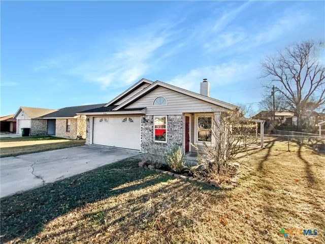$175,000 | 210 Robertstown Road, Copperas Cove, TX 76522