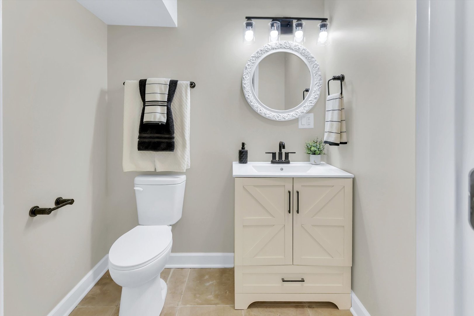 967 West Bauer Road Naperville, IL 60563 - Photo 35 of 37 a bathroom with a toilet sink and mirror