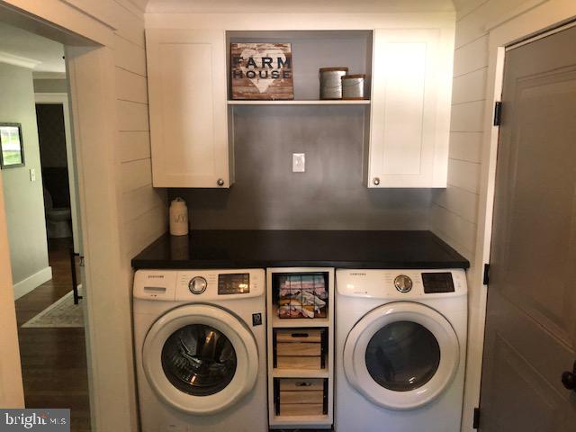 3590 Daisy Road Woodbine, MD 21797 - Photo 22 of 55 Laundry/mudroom