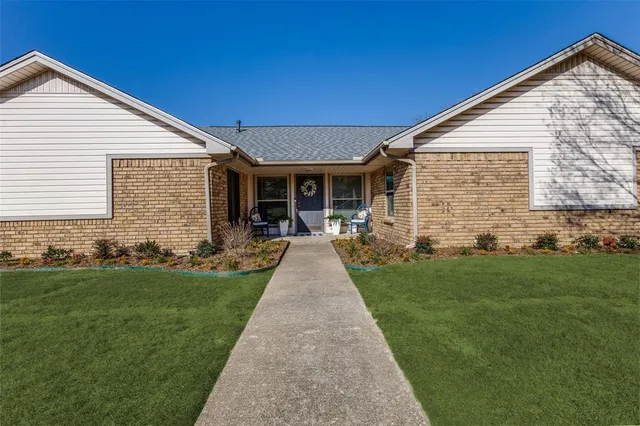 $2,650 | 505 Wildwood Terrace, Rockwall, TX 75087