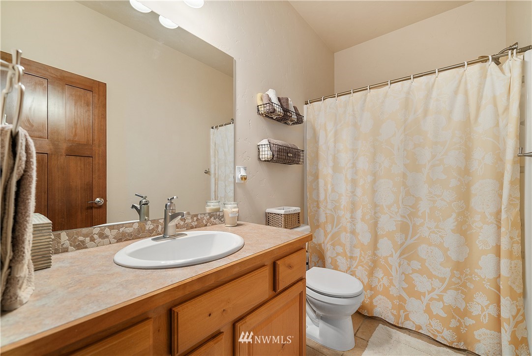 19515 Mountain Meadows Lane Southwest Rochester, WA 98579 - Photo 21 of 40 Gallery Image 21