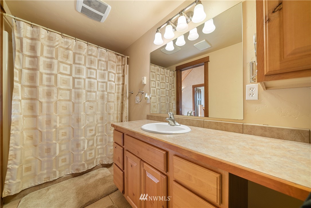 19515 Mountain Meadows Lane Southwest Rochester, WA 98579 - Photo 22 of 40 Gallery Image 22