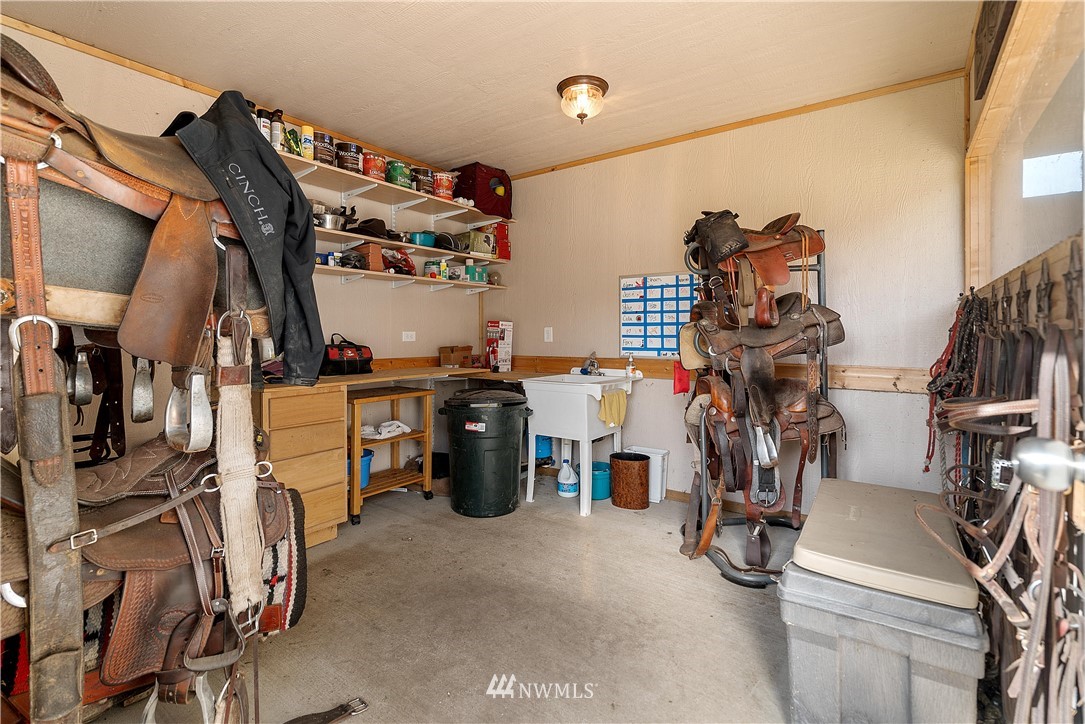19515 Mountain Meadows Lane Southwest Rochester, WA 98579 - Photo 28 of 40 Gallery Image 28
