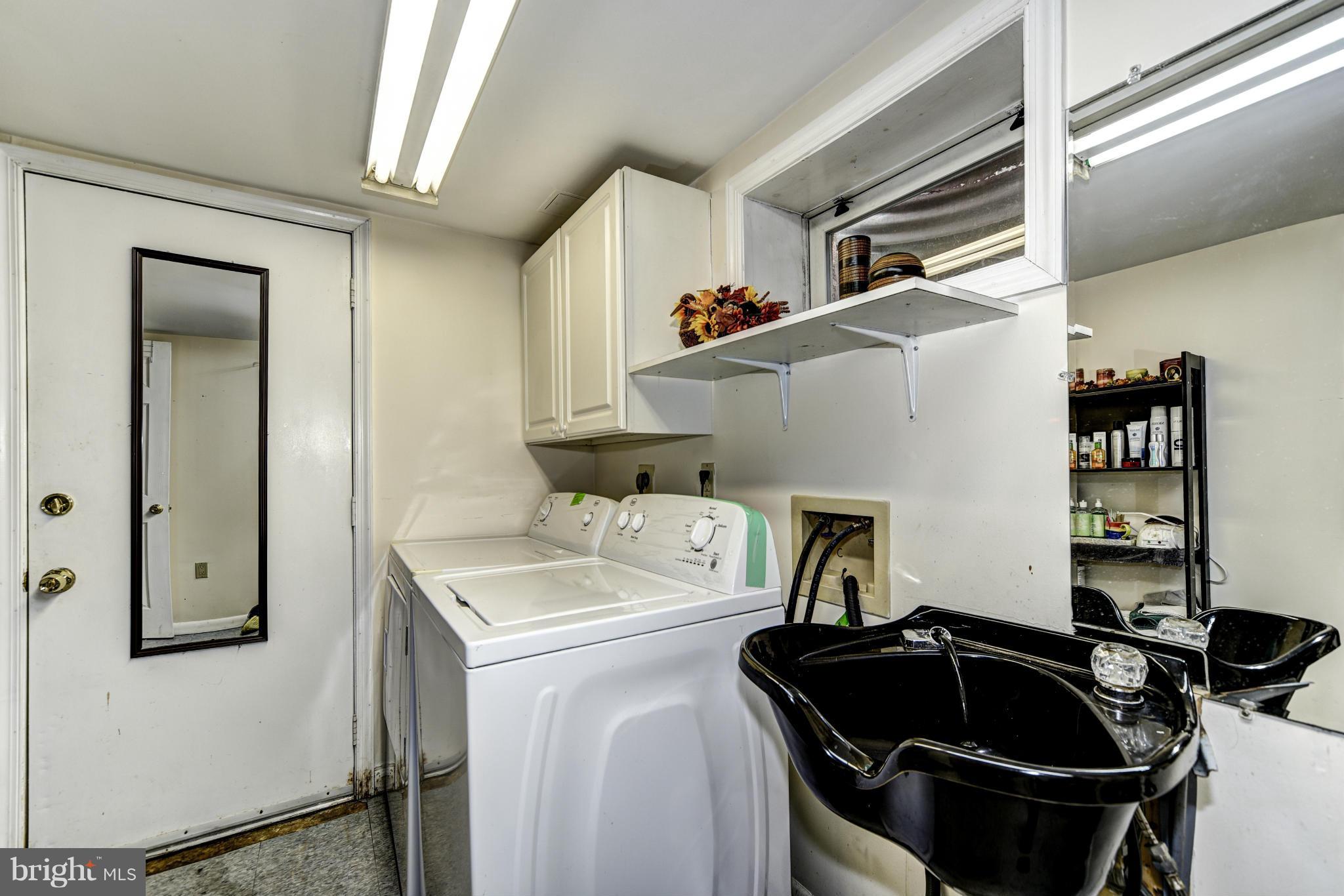 2811 Hardy Avenue Silver Spring, MD 20902 - Photo 25 of 29 Interior (General)