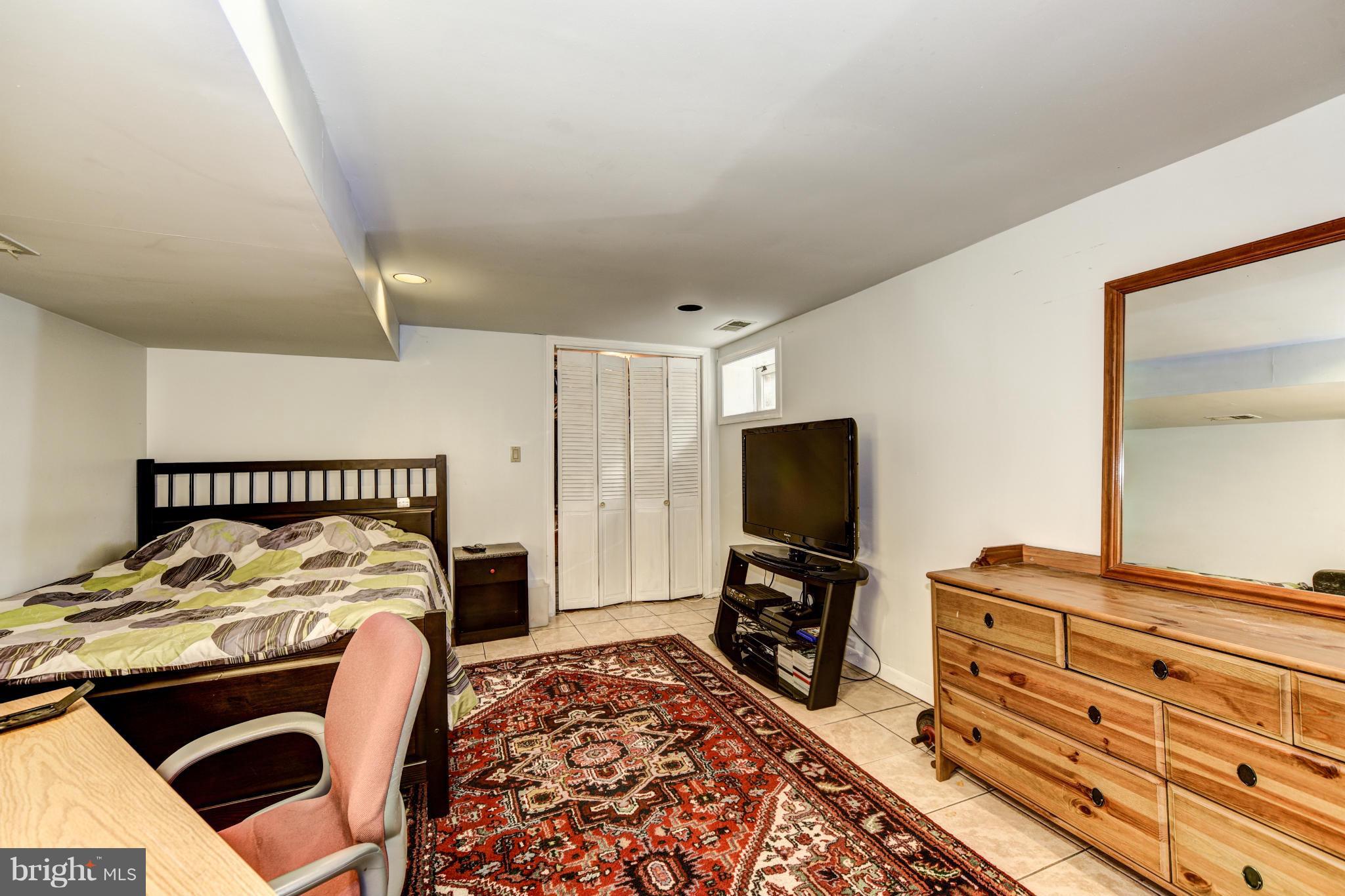 2811 Hardy Avenue Silver Spring, MD 20902 - Photo 26 of 29 Bedroom