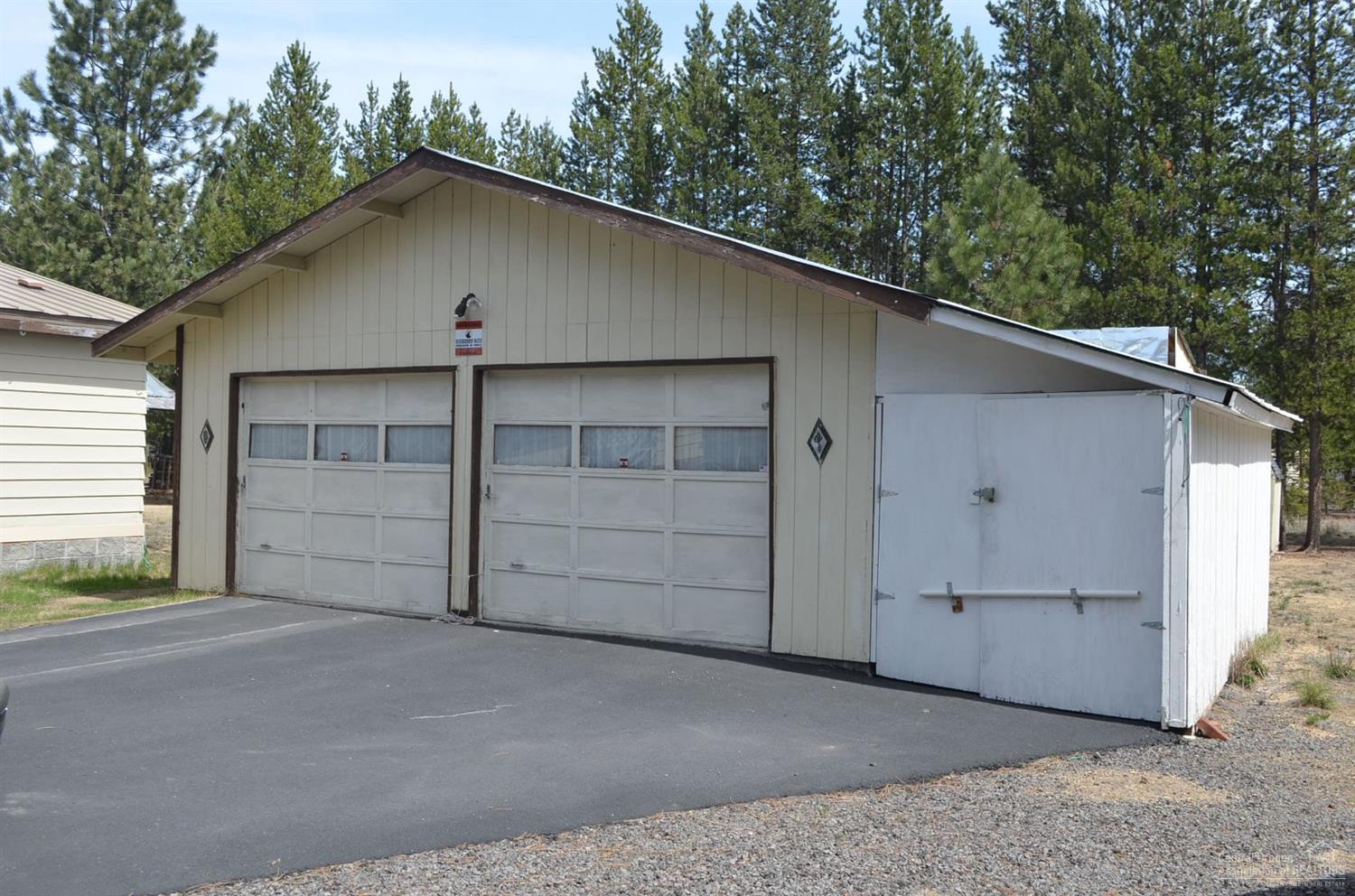 146515 Bills Road Gilchrist, OR 97737 - Photo 16 of 25 Gallery Image 16
