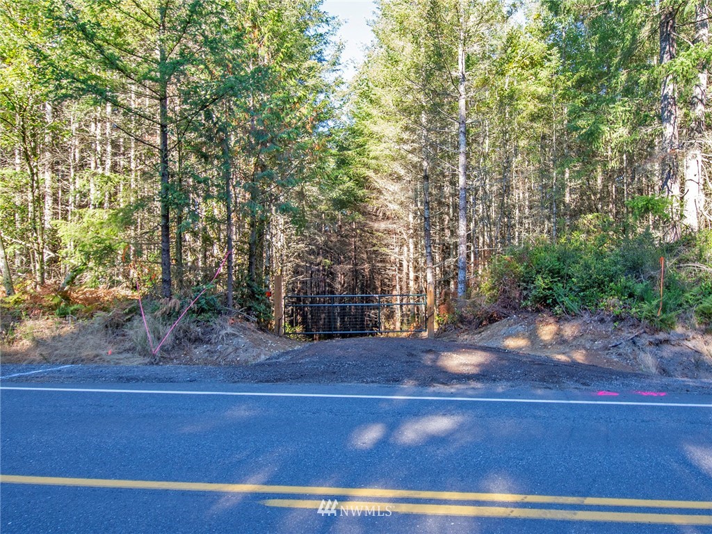8 J M Dickenson Road Southwest, Unit 8 Port Orchard, WA 98367 - Photo 2 of 9 Gallery Image 2