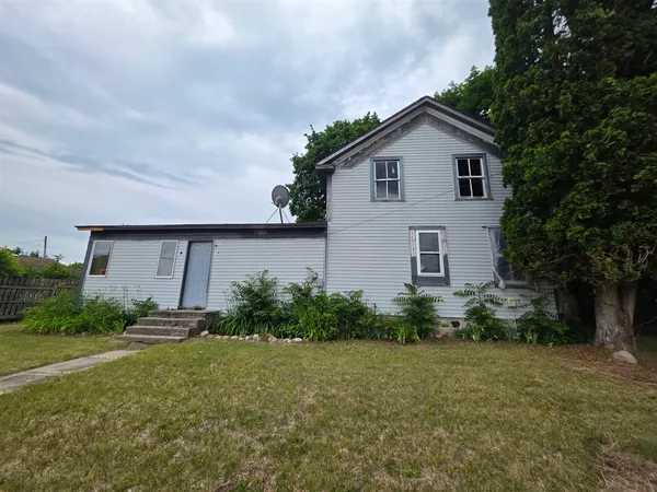 $100,000 | 224 South Camburn Street, Stanton, MI 48888