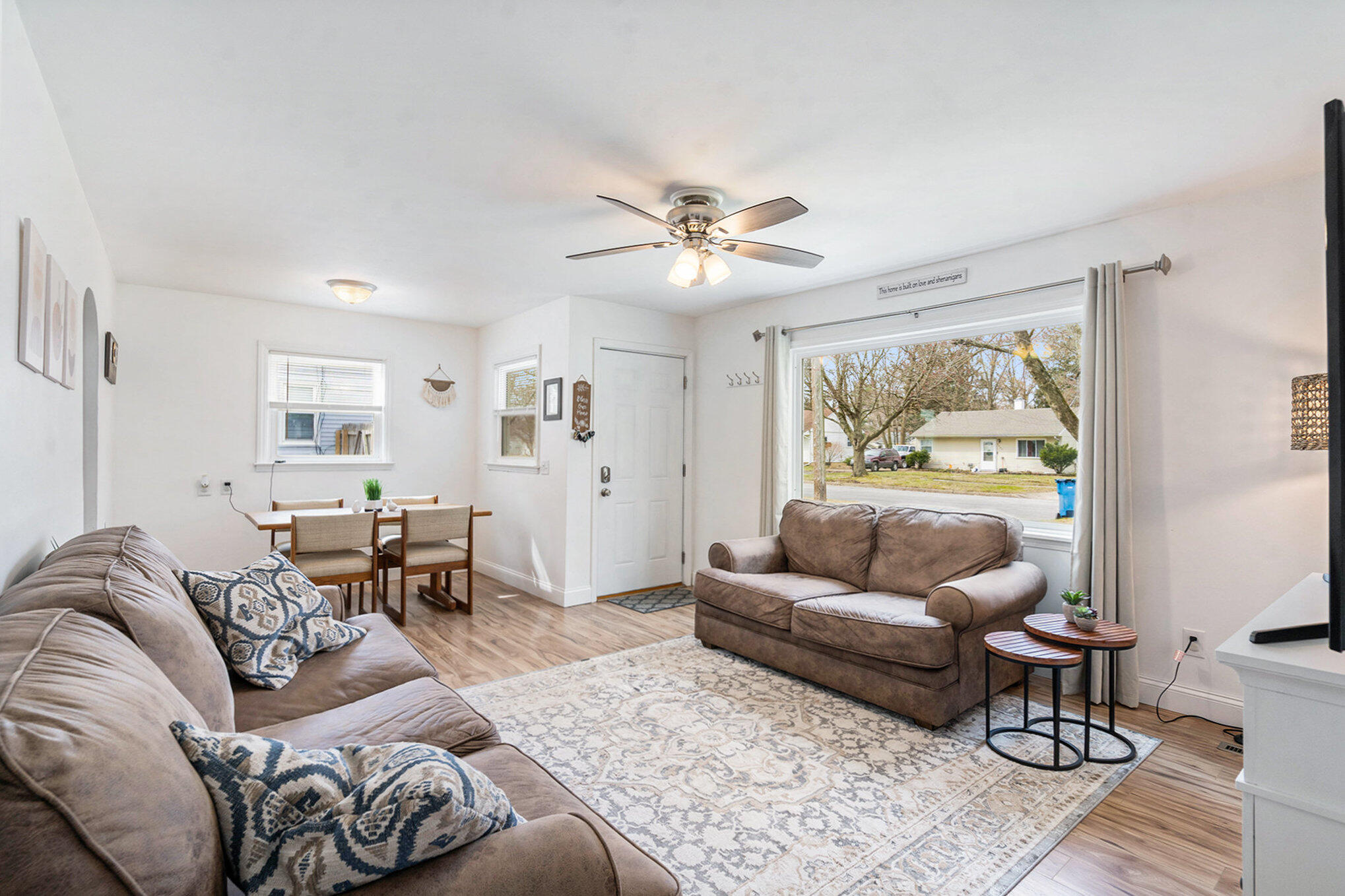 3410 Random Road Kalamazoo, MI 49004 - Photo 3 of 16 004_jbs01113_339