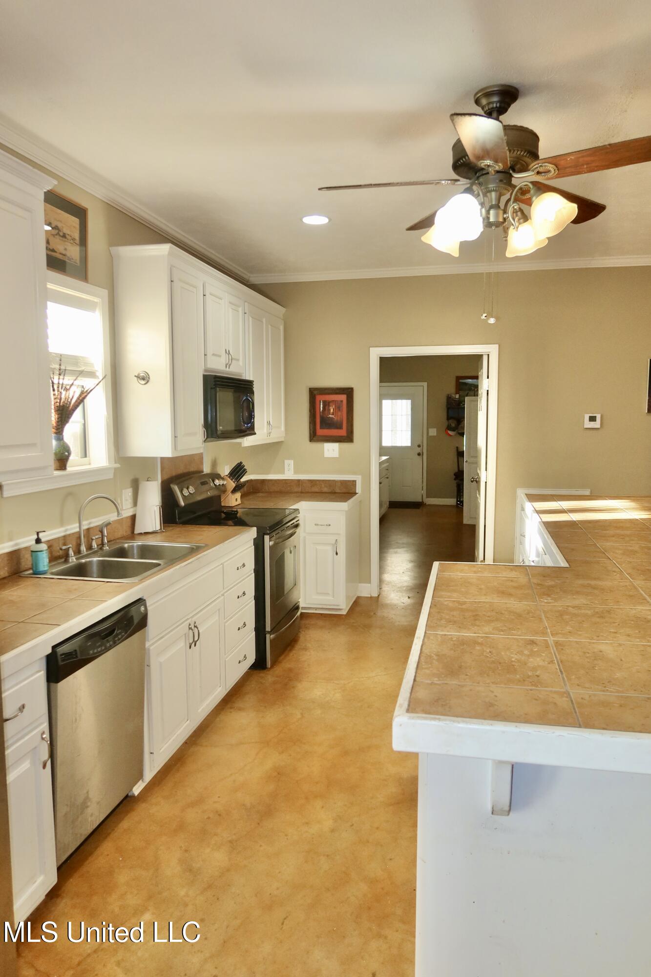 3037 Greensburg Road Liberty, MS 39645 - Photo 8 of 29 IMG_3792 2