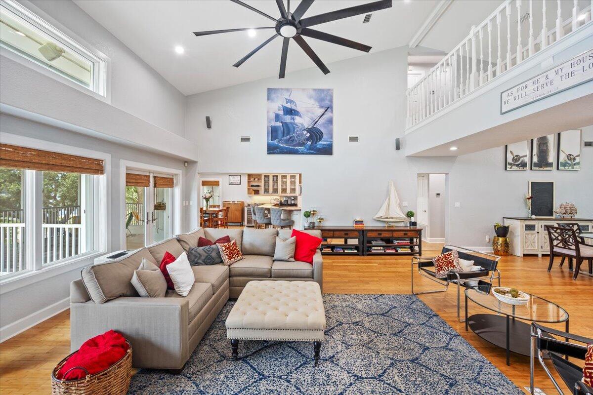 7813 Petersen Point Road Milton, FL 32583 - Photo 32 of 105