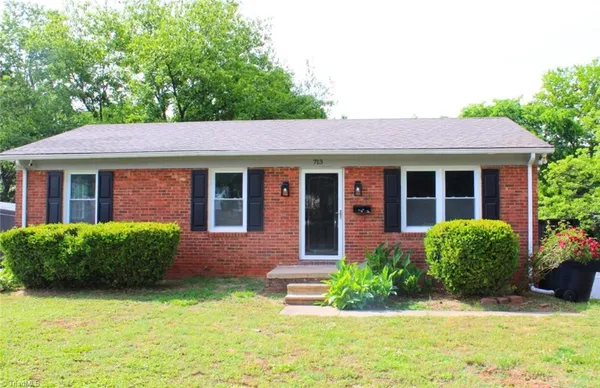 $235,000 | 713 Cameron Street, Burlington, NC 27215