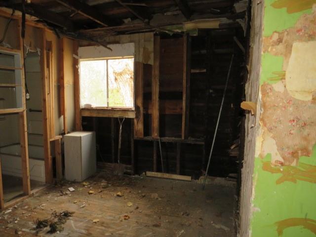 222 Kramer Way Pittsburgh, PA 15211 - Photo 12 of 19 a room with storage and utility