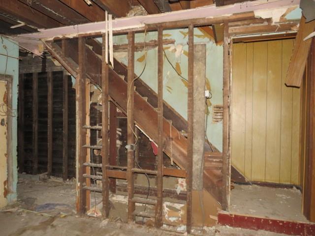 222 Kramer Way Pittsburgh, PA 15211 - Photo 7 of 19 a view of a balcony with chairs