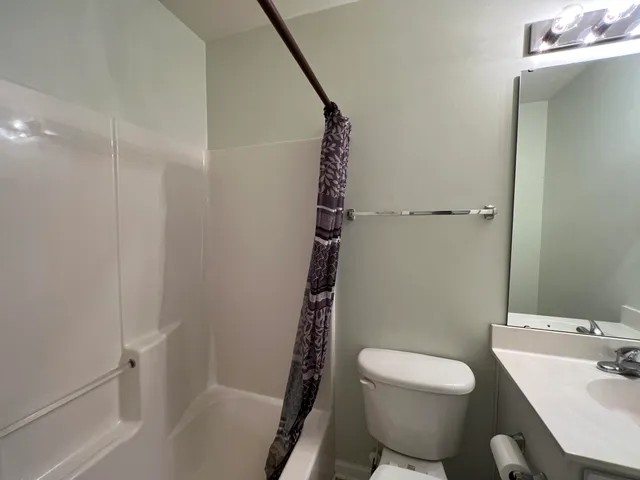 $1,850 | 8064 Shadow Oak Drive, North Charleston, SC 29406