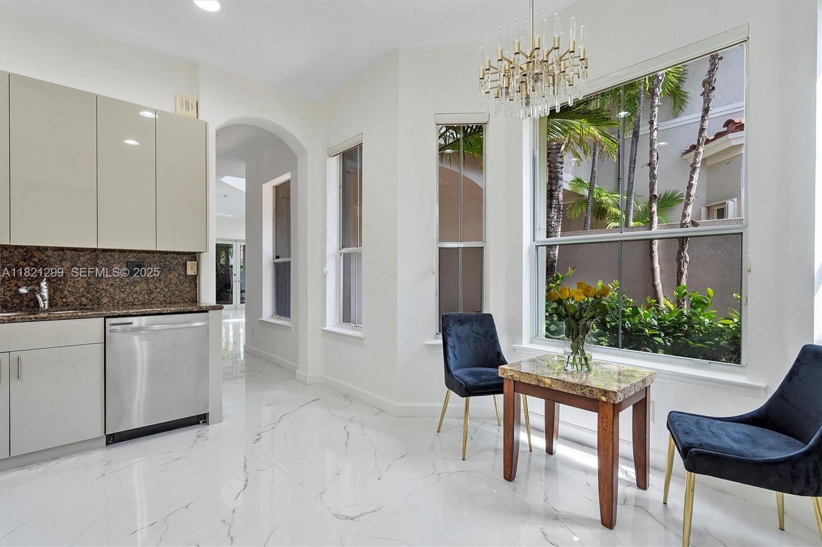 1382 Harbor View West Hollywood, FL 33019 - Photo 9 of 57