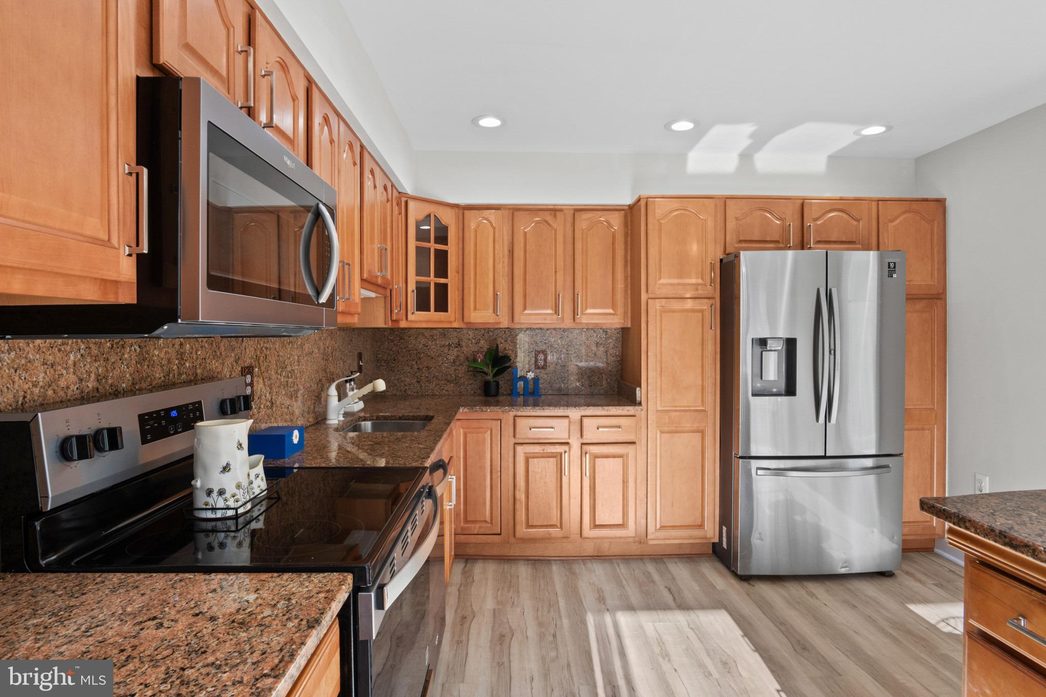 11164 Saffold Way Reston, VA 20190 - Photo 12 of 33 Gallery Image 12