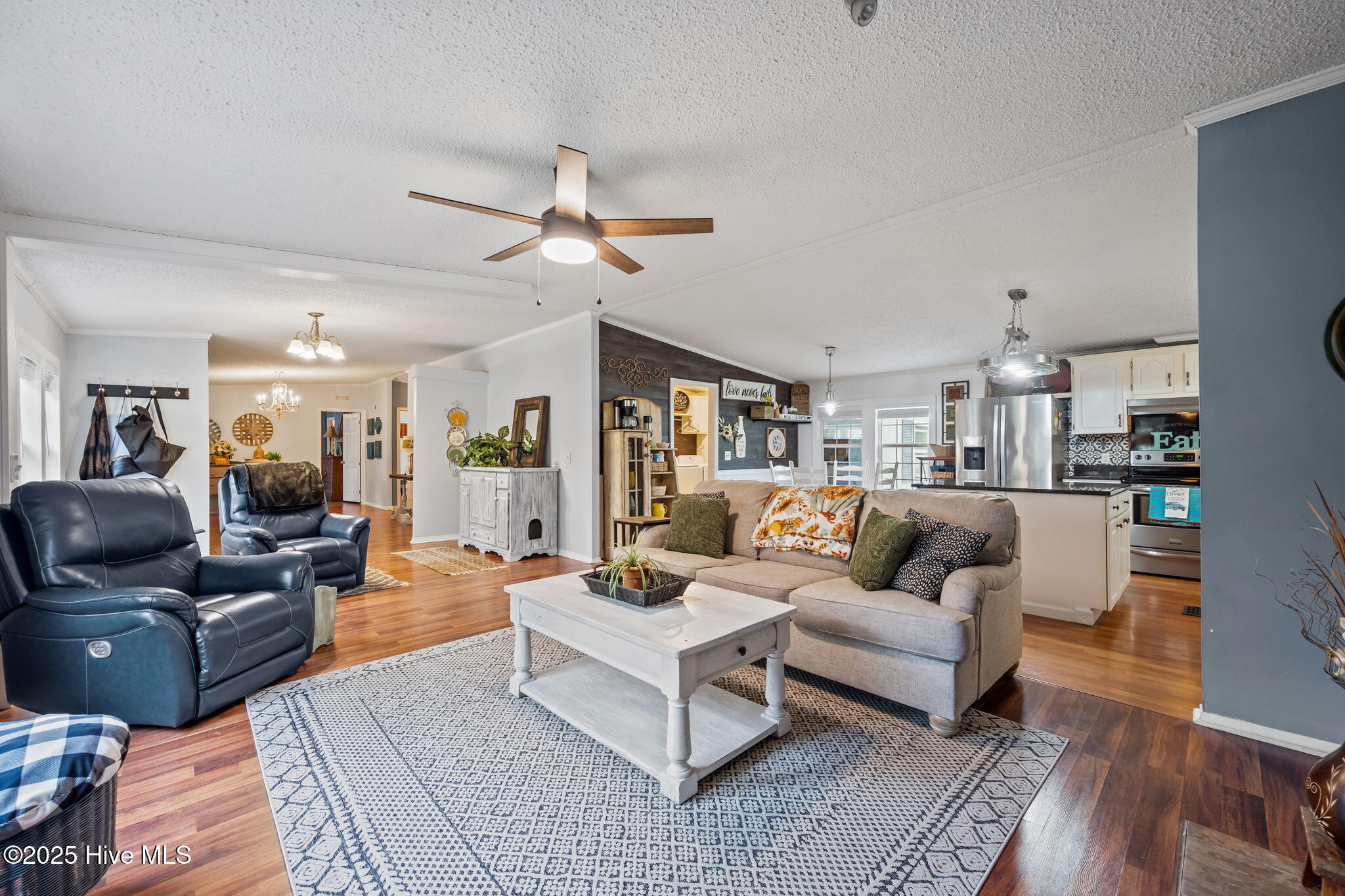 233 Belgrade-Swansboro Road Swansboro, NC 28584 - Photo 11 of 57 28-web-or-mls-_RAD0523