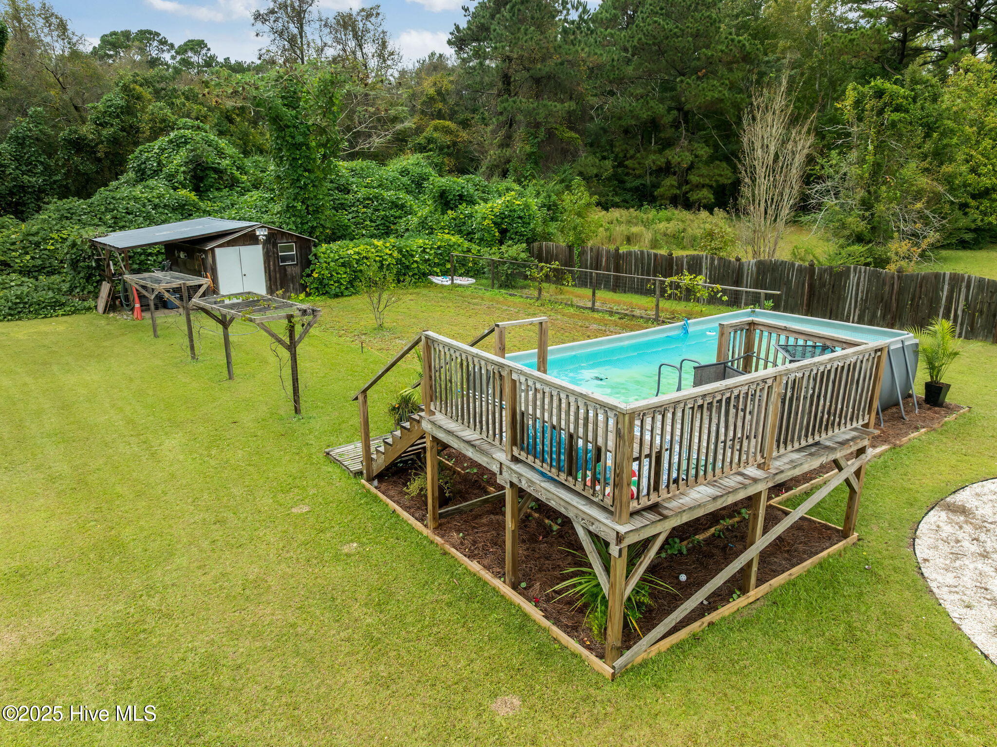 233 Belgrade-Swansboro Road Swansboro, NC 28584 - Photo 48 of 57 17-web-or-mls-17