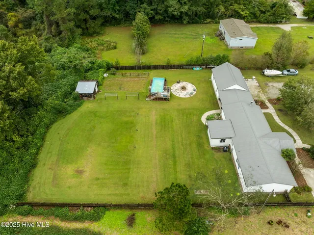 $395,000 | 233 Belgrade-Swansboro Road, Swansboro, NC 28584