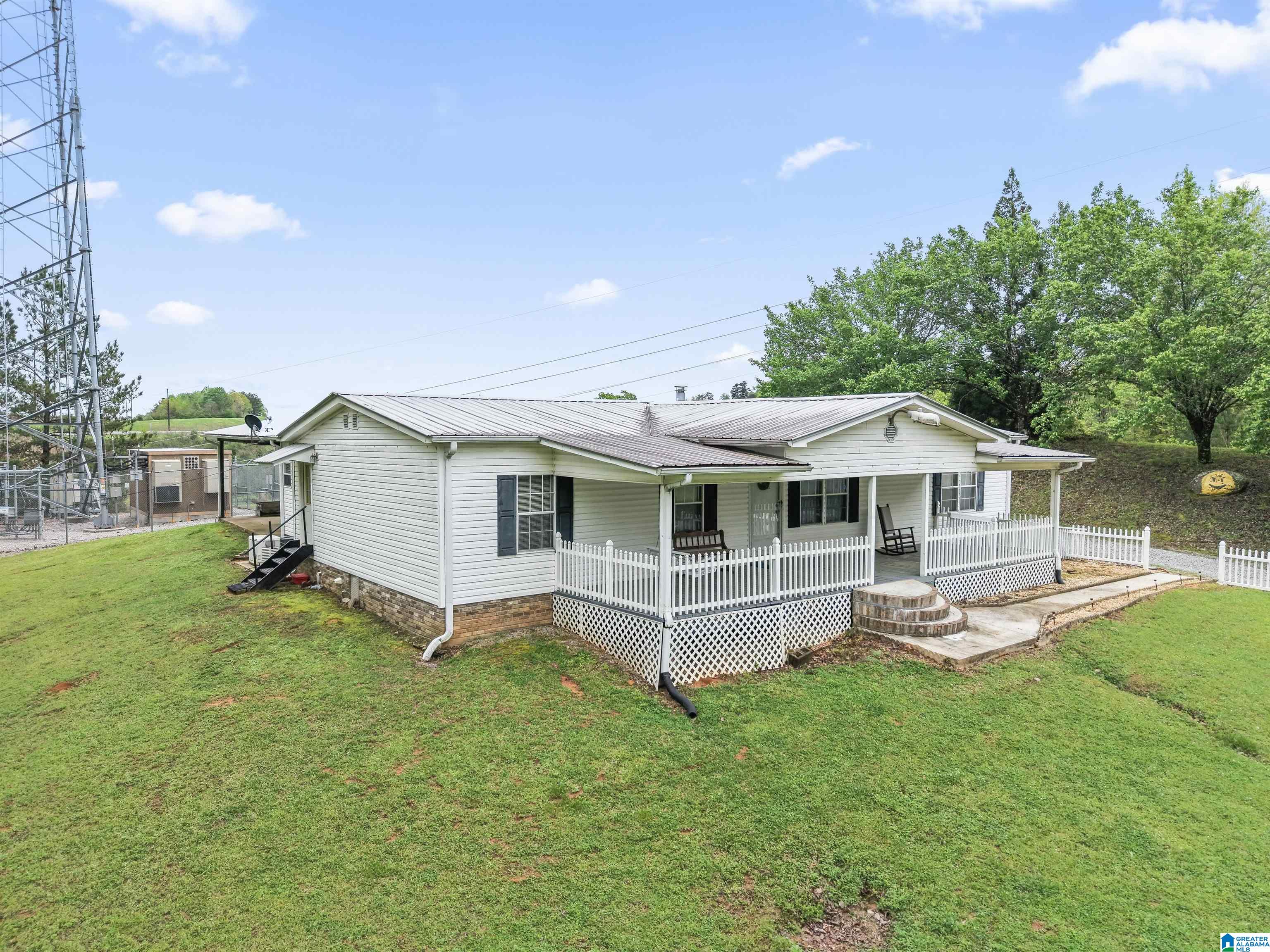 901 Lower Coalburg Road Fultondale, AL 35068 - Photo 2 of 38