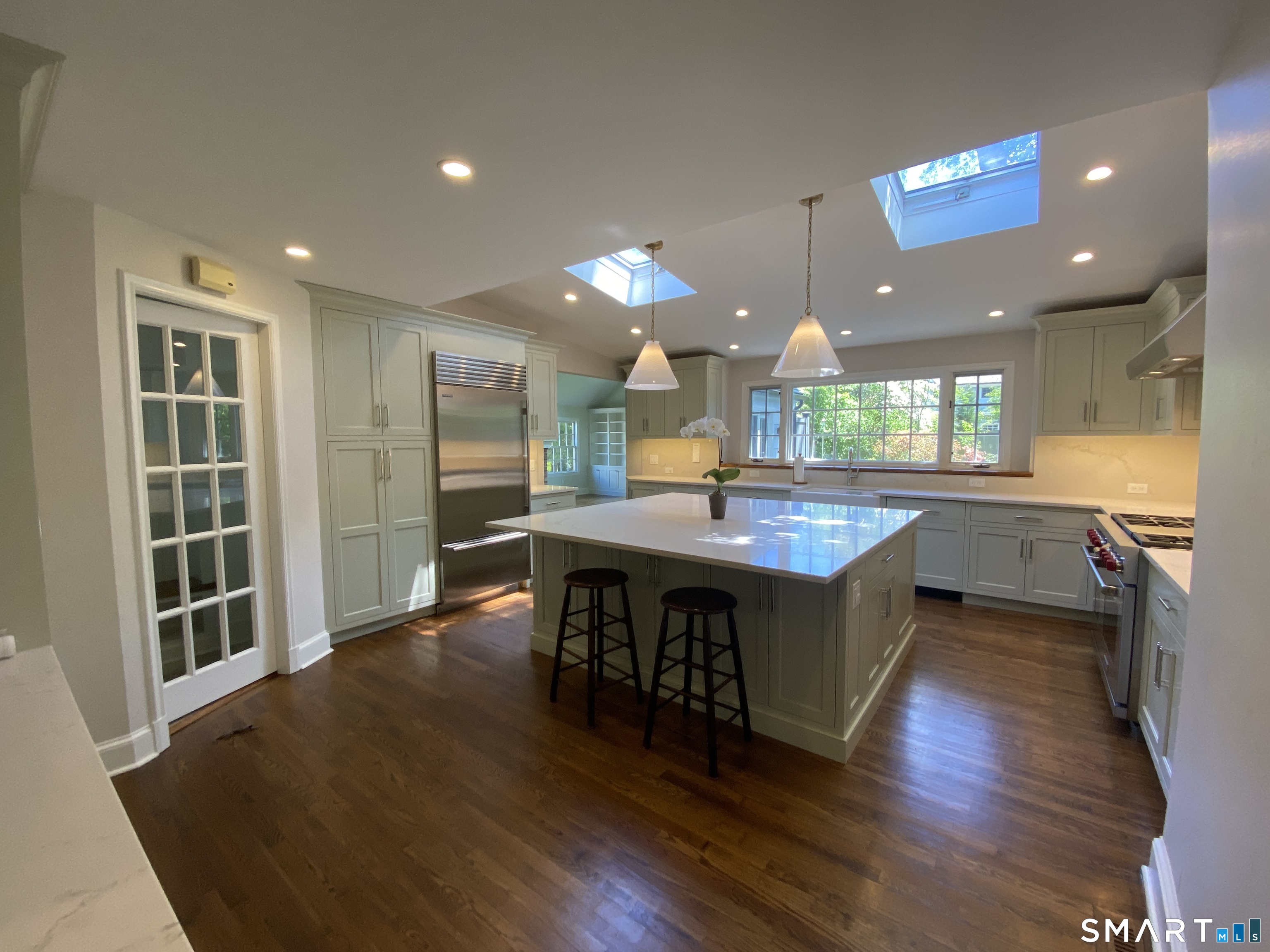 51 Hawthorne Road New Canaan, CT 06840 - Photo 7 of 20