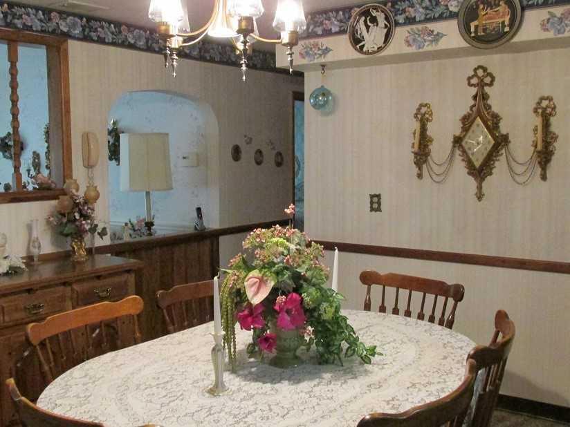 160 Buffalo Hill Road Irwin, PA 15642 - Photo 11 of 18 Dining Room.