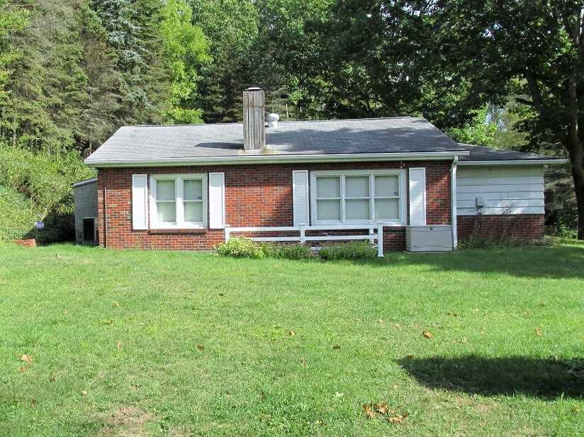 160 Buffalo Hill Road Irwin, PA 15642 - Photo 5 of 18 Yard/Garden.