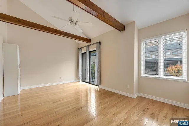 $549,000 | 1146 Stephanie Drive, Caldwell, NJ 07006