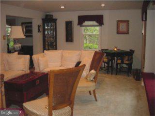 1020 Rymill Run Cherry Hill, NJ 08003 - Photo 2 of 6 Gallery Image 2