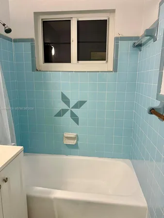 $2,300 | 2732 Northwest 16th Terrace, Unit 2734, Miami, FL 33125