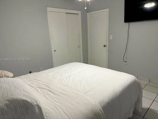 $2,300 | 2732 Northwest 16th Terrace, Unit 2734, Miami, FL 33125