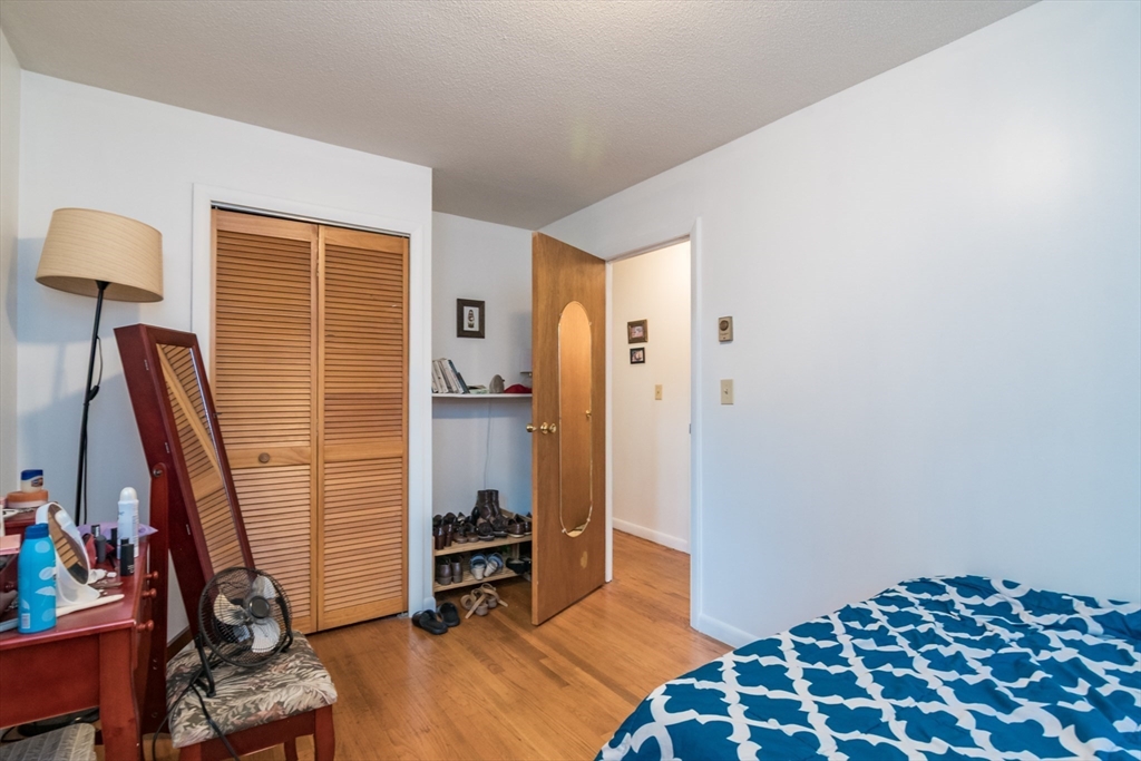 21 Turners Falls Road Montague, MA 01376 - Photo 16 of 26
