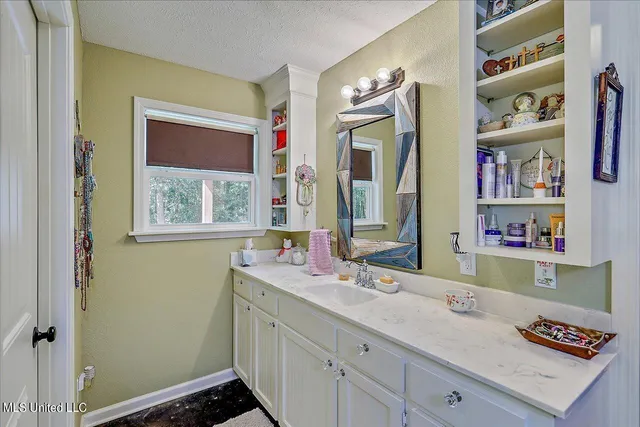 $489,900 | 2568 Highway 481, Raleigh, MS 39153