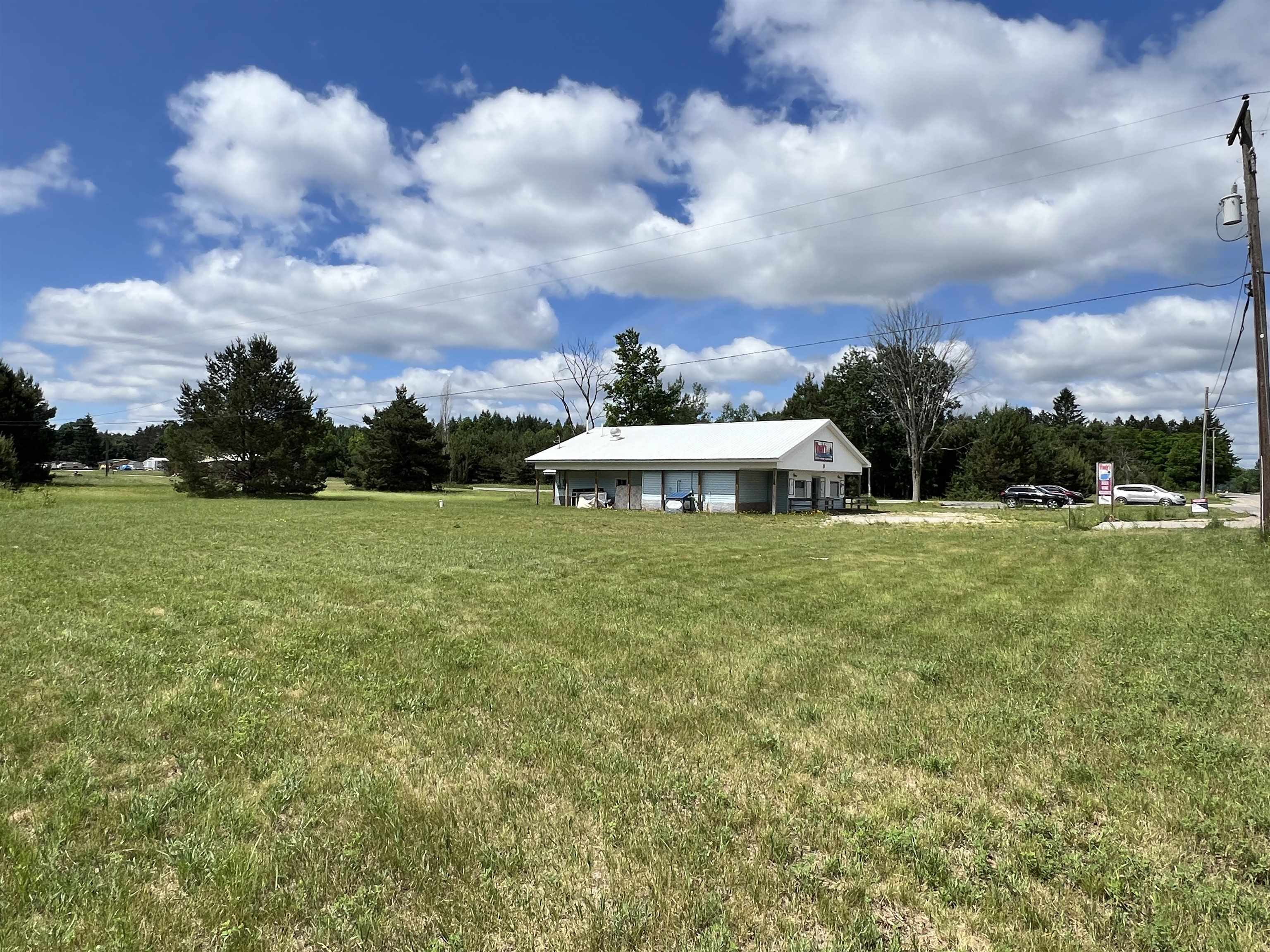 6020 East 34 Road Cadillac, MI 49601 - Photo 1 of 21 1942417-c6a72599-a53e-43d8-bd3c-6e717b4285ab.JPG