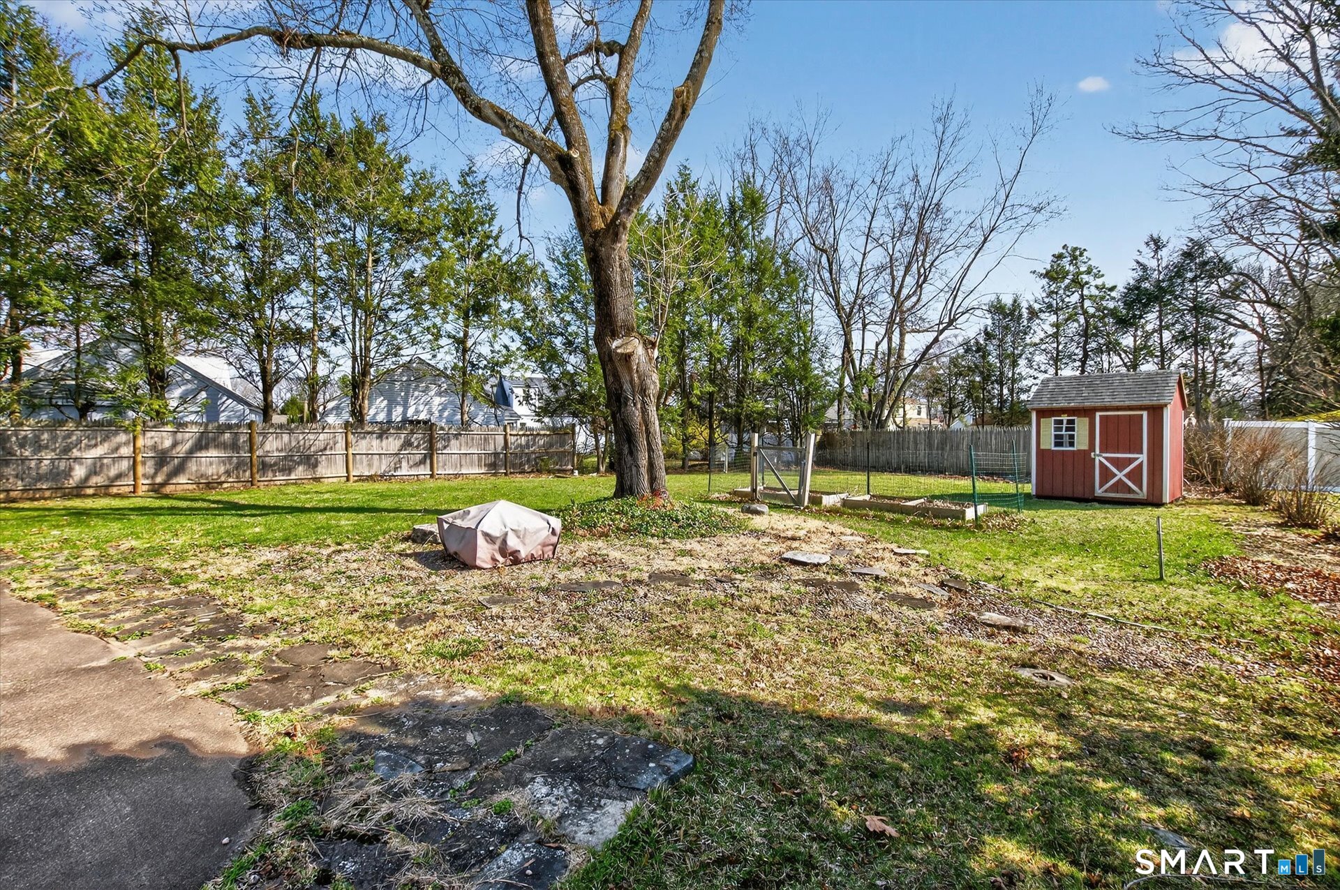 22 Carroll Road Manchester, CT 06042 - Photo 38 of 40