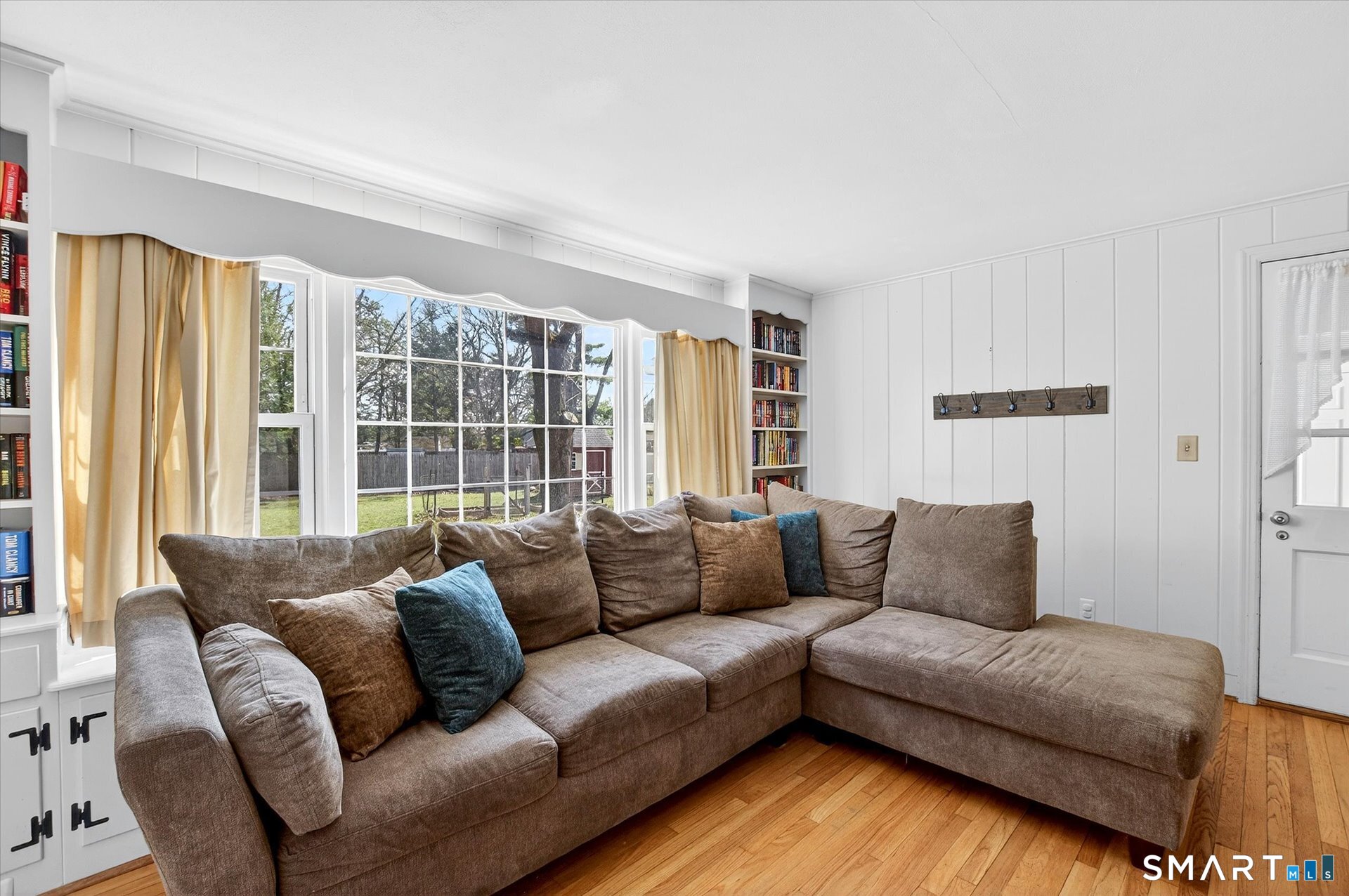 22 Carroll Road Manchester, CT 06042 - Photo 9 of 40