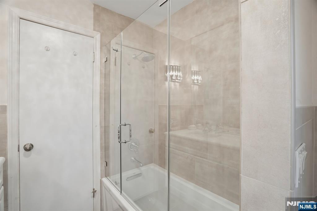 262 Timber Drive Berkeley Heights, NJ 07922 - Photo 29 of 45