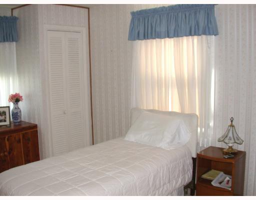 480 Golf Course Road Aliquippa, PA 15001 - Photo 8 of 15 Other. !st. level bedroom