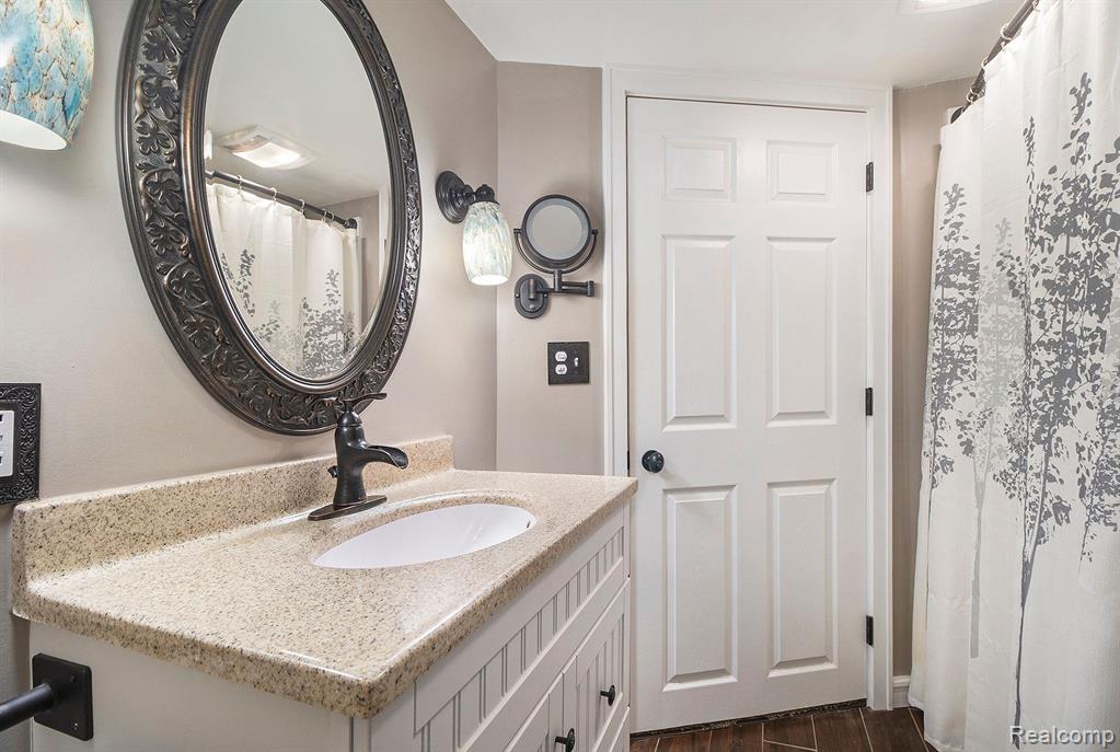 5308 Hammond Road Lapeer, MI 48446 - Photo 18 of 28 Gallery Image 18