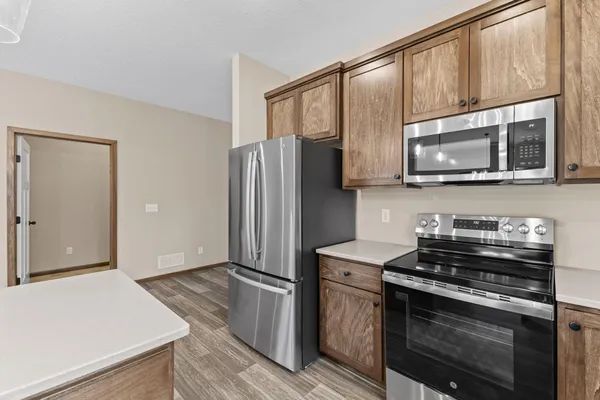 $429,900 | 2557 County Rd I, Mounds View, MN 55112